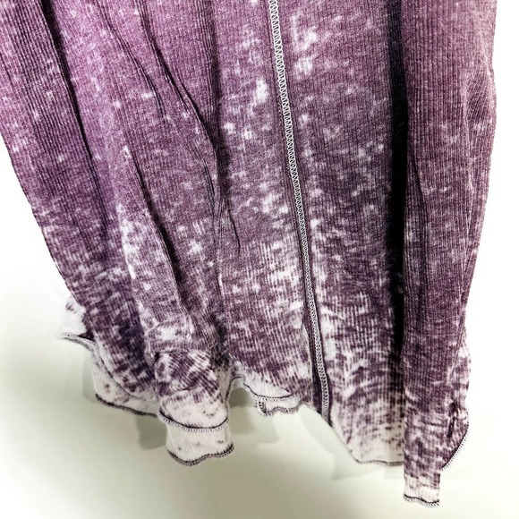 Chaser NWT Vintage Ribbed Seamed Shirttail Racerback Tank Top Cabernet Sz Medium - Picture 3 of 4